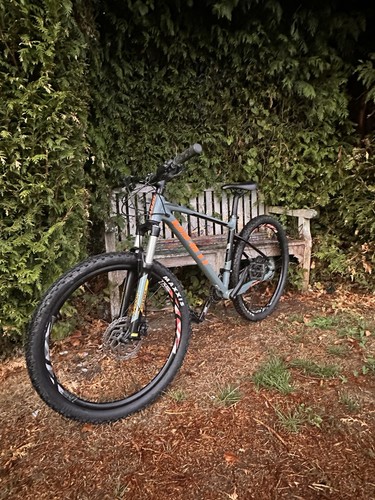 Giant fathom mountain bike - fathom,