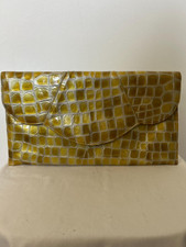 Vintage 1980s Renata clutch