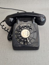 Retro Rotary Dial Telephone