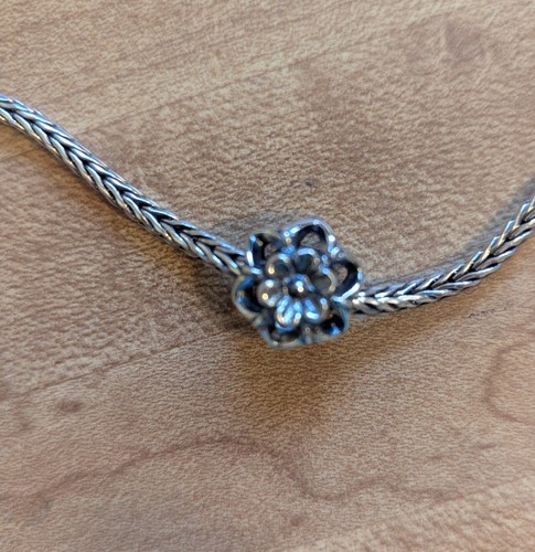 Authentic retired trollbeads - authentic,