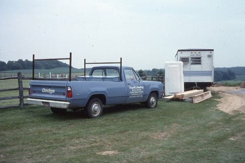 Dodge pick truck - truck, by