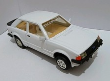 Scalextric ford escort xr3i - scalextric,
