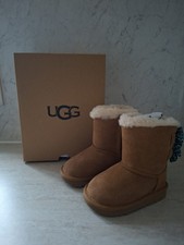 UGG Bailey Bow Squiggles Kids UK Size 5