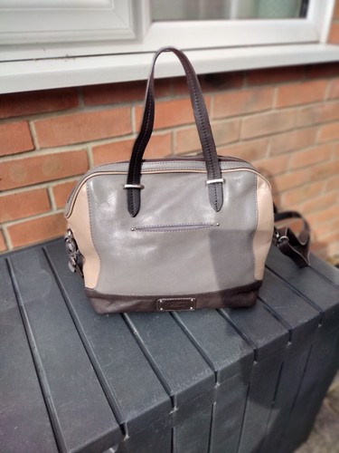Clarks leather tone shoulder - tone,