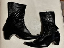 Country girl style - girl, boots