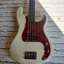 Relic P-Bass Guitar, Olympic