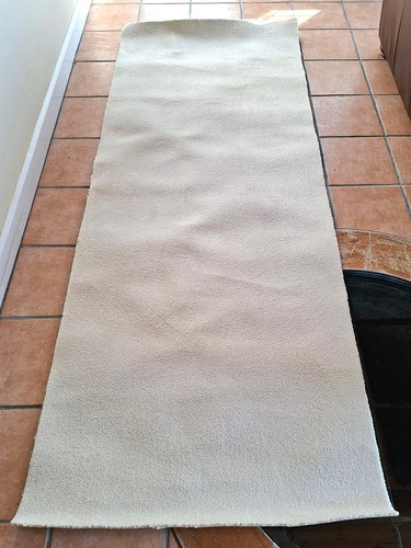 Carpet offcut beige cream - offcut,