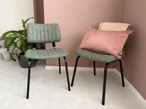 One arona faux - faux, leather