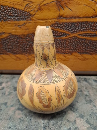 Gourd hand carved etched - carved,