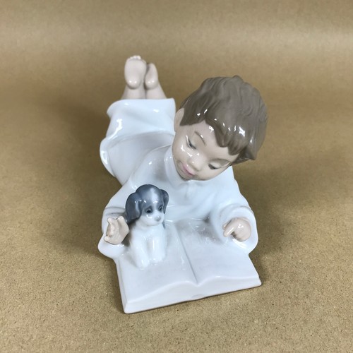 Nao lladro repeat after - after, me
