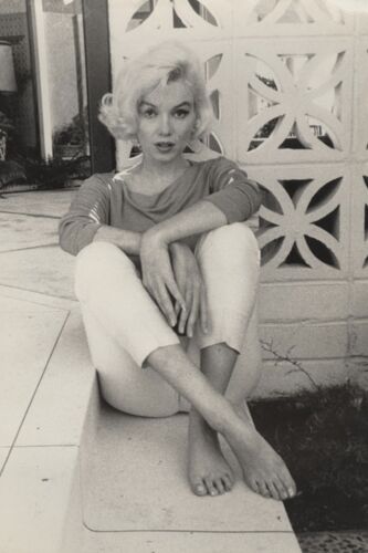 Marilyn monroe hands and feet - monroe,