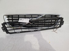 VOLVO V50 2010 FRONT GRILL