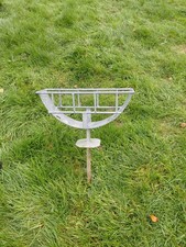 Sheep Mineral Lick Block Holder/cradle