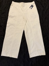 NWT Universal Thread Women