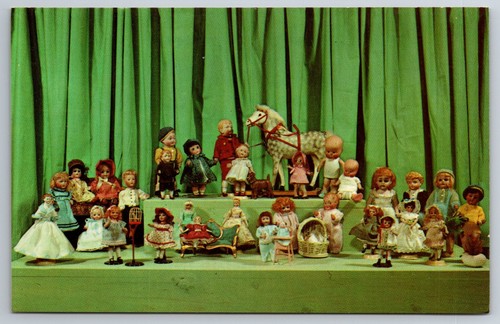Doll collection from - mrs., m