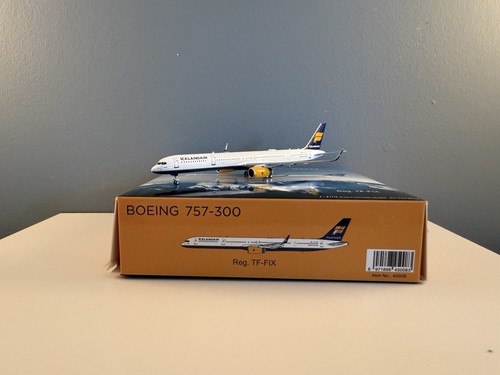 Models 400 icelandair - ng,