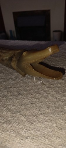 Vintage hand carved horn - hand,