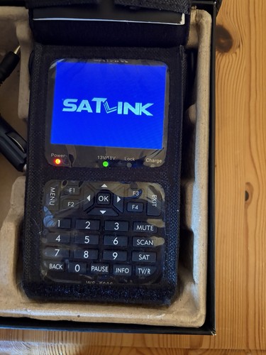 Satlink ws6906 5in lcd - 3.5in,