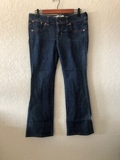 ⭐Levi’s // Boot Cut