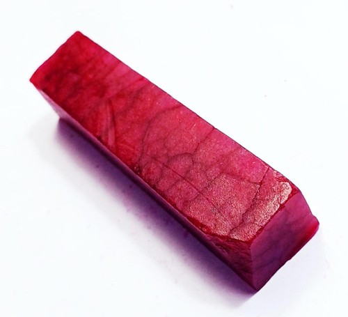 Natural red beryl rough 257 - red, 257.05