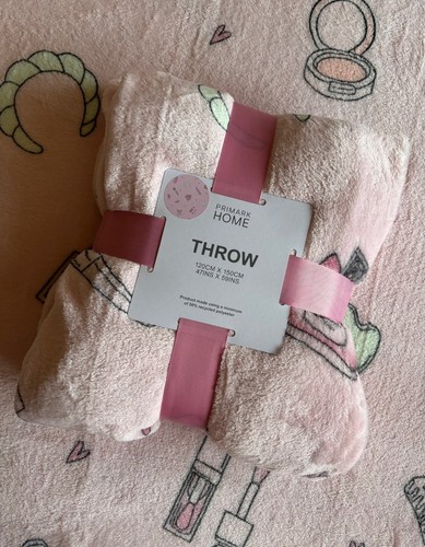 New ltd edition primark beauty - new,