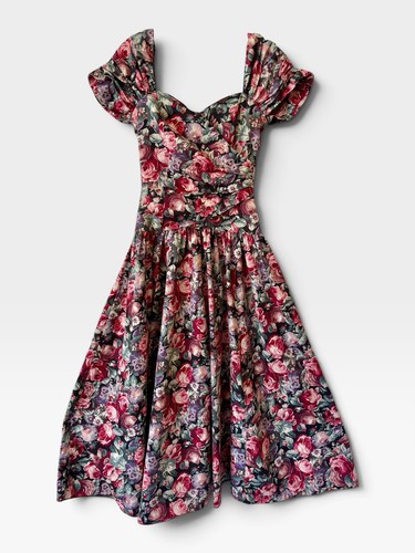 Laura ashley 100 cotton - laura,
