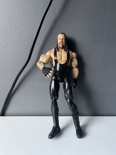 2005 jakks pacific undertaker - pacific,
