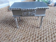 Dolls house scale - dolls, 1/12
