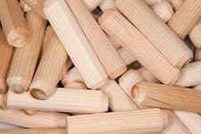 Wooden Dowel Pins Grooved