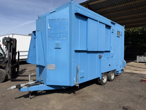 Towable welfare unit twin - unit,