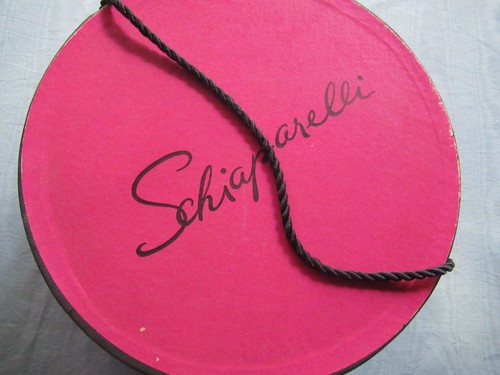 Beautiful vintage inch - beautiful,