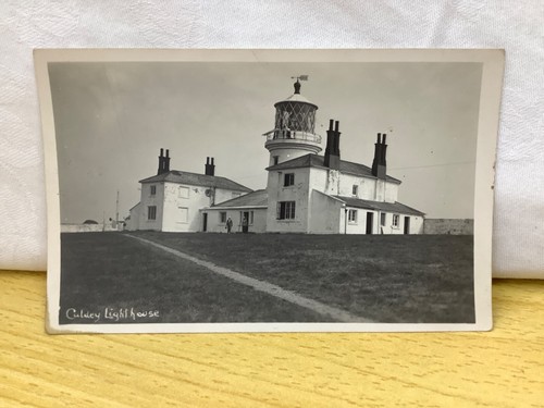 Caldey lighthouse - caldey, lighthouse,