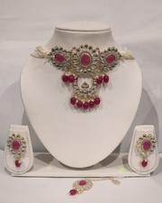 Dark pink bollywood bridal