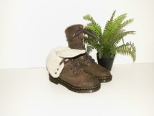 Dr. Martens triumph AIMILITA