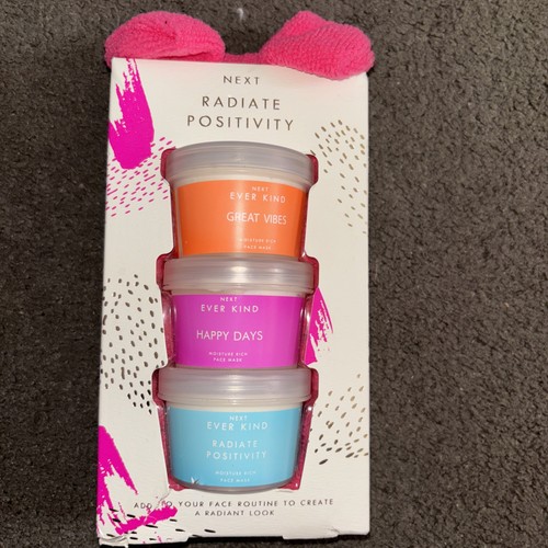 Next gift set - gift, masks