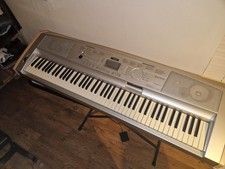 Yamaha DGX-500 Touch-Sensitive