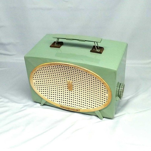 Vintage zenith y513 tube radio - zenith,