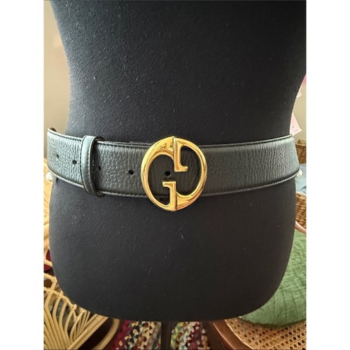Gucci black pebbled leather - gg,