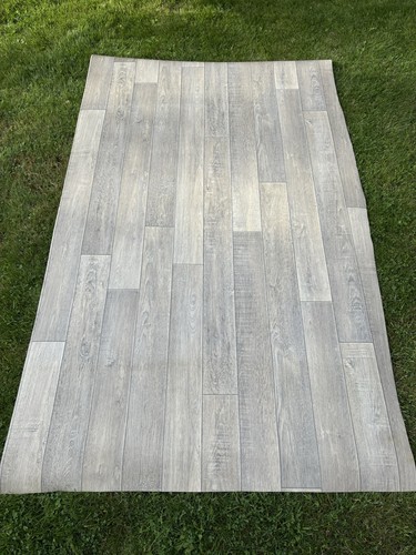 Off cut cushion floor vinyl - cut,