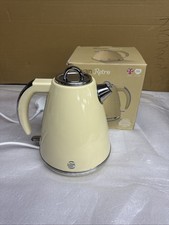 Swan Retro 1.5L Jug Kettle