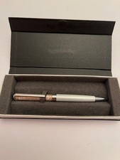 AUTOGRAPH PINK AND WHITE BALL