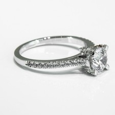 1 2/3 Carat Dazzling Round Cut