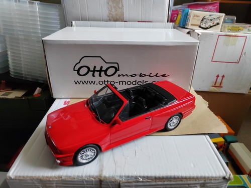 Boxed model otto models - 1/18,