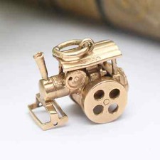 Vintage 9ct Gold Tractor Charm Pendant - with Moving Wheels