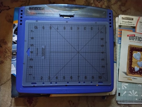 Fiskars shapeboss and plates