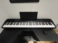 Casio CDP-130 88-Key Digital Piano Black with Stand and Pedal Good Condition