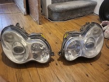 SET OF TWO  Mercedes C-Class W203 S203 2000-2007 Xenon Headlamps  Not For Coupe
