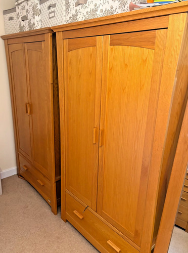 Bedroom furniture set piece - set,
