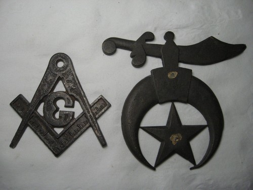 Vintage cast iron brass - cast, free