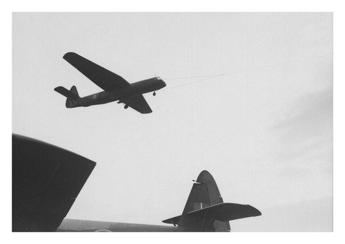 Horsa glider towed berks - horsa,